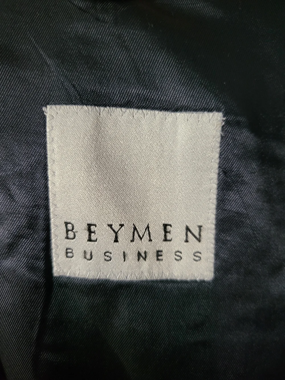 Men's Navy Single-Button Notch Lapel Blazer